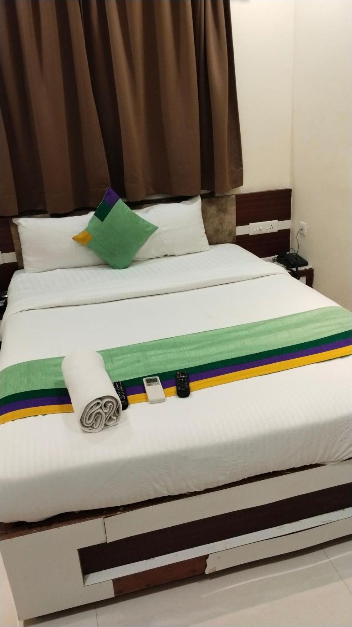 Restr Inn Nagpur Extérieur photo